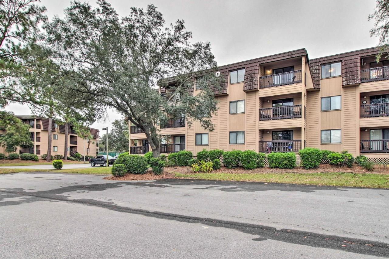 Hilton Head Condo With Balcony And Pool, Walk To Beach Хилтън Хед Айлънд Екстериор снимка